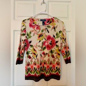 Karen Scott- Floral top